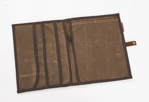 Crafted out our high quality waxed canvas, premium leather, strong webbed cotton and durable solid brass. 