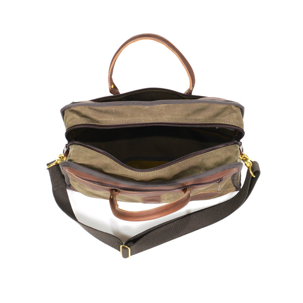 A heavy duty coiled zipper on the interior opening keeps your supplies secure inside the substantial brief.