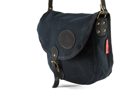 This bag come in small, medium, large, and extra large.